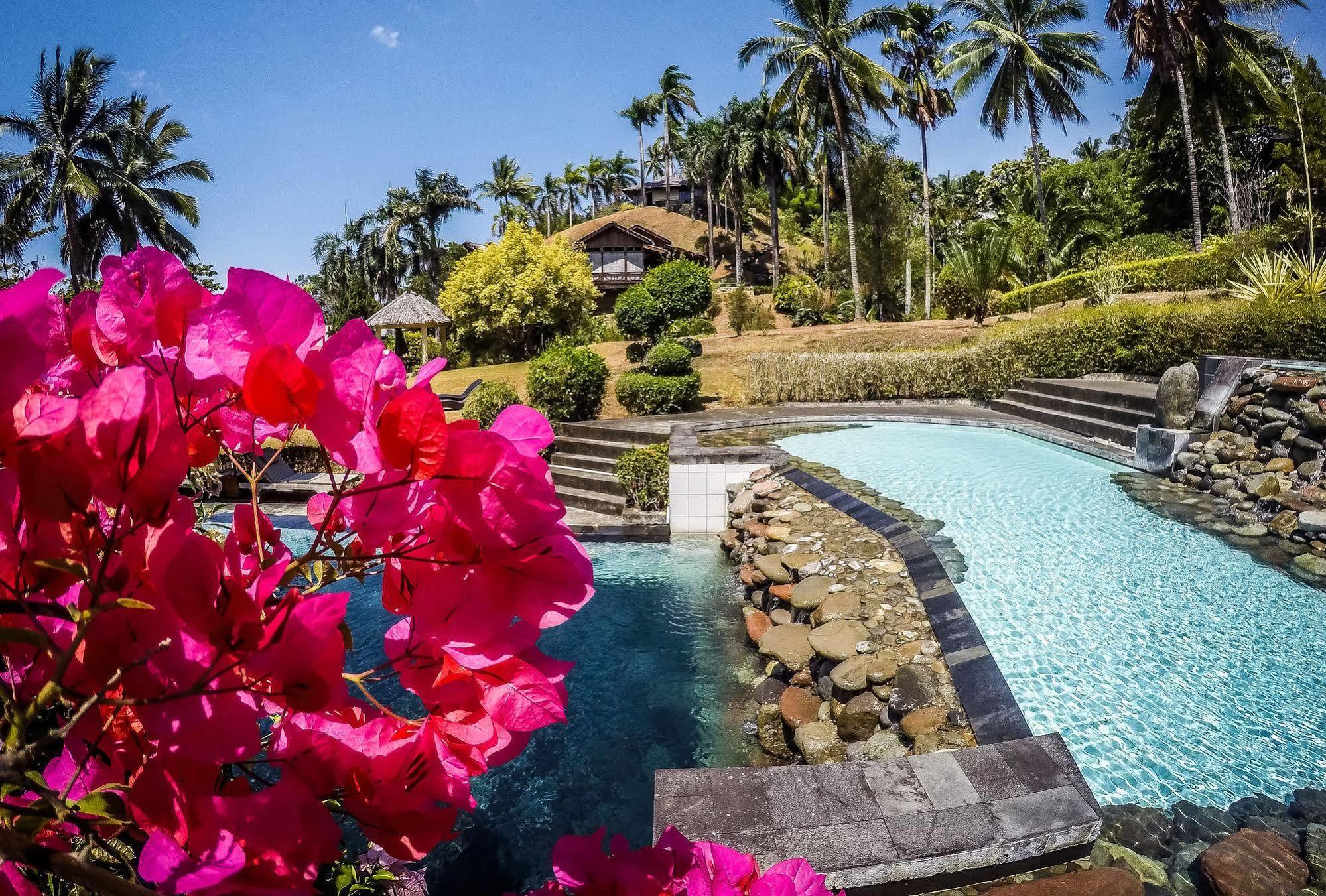 Janji Laut Resort Tanahwangko Exterior foto